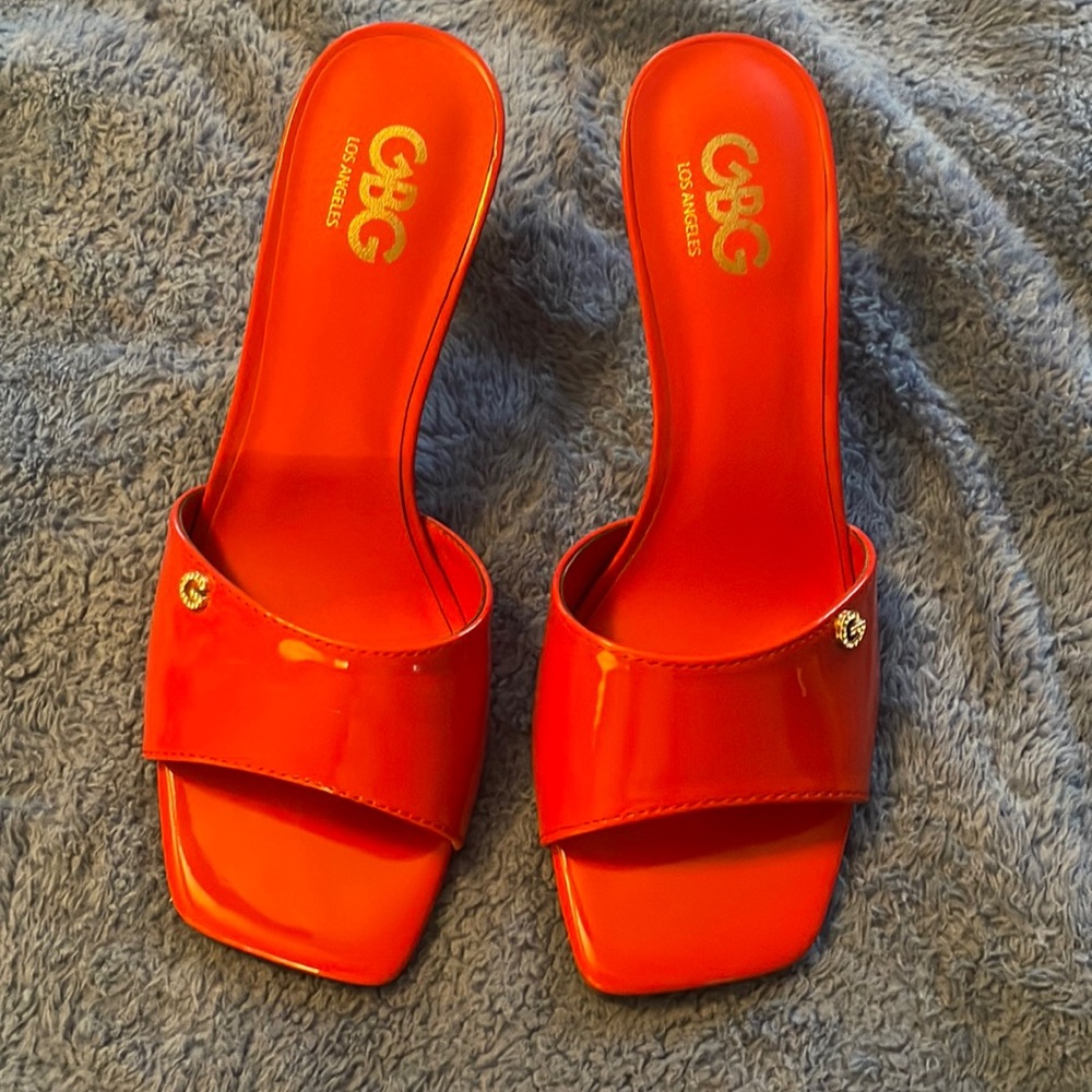 Guess heels